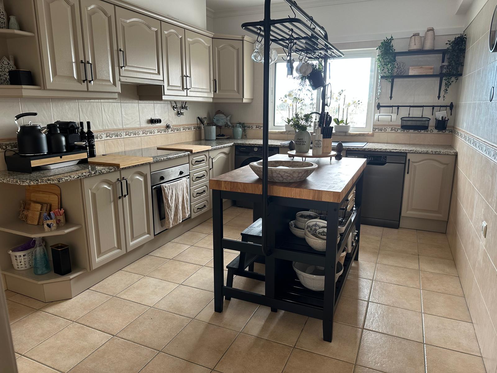 Holiday Home Kitchen After Renovation
